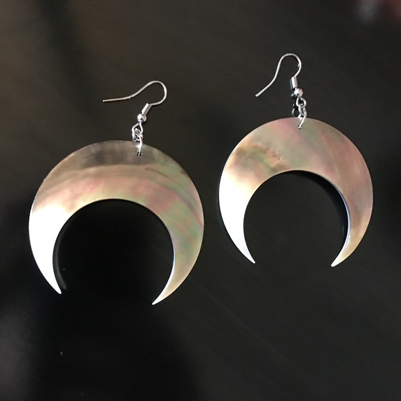 Silverskylight Jewelry - Mother of pearl big crescent moon boho earrings